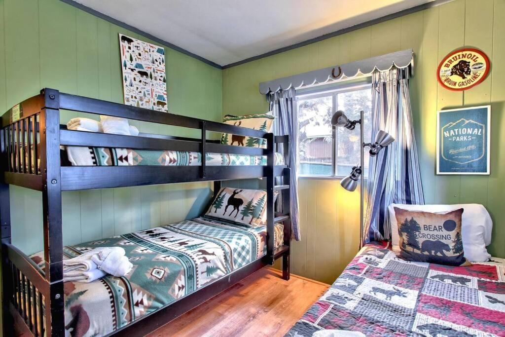Вилла Los Osos Cozy Cabin With Private Spa And Bbq Биг Бэар Лейк Экстерьер фото
