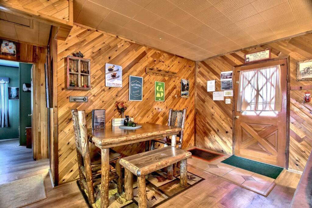 Вилла Los Osos Cozy Cabin With Private Spa And Bbq Биг Бэар Лейк Экстерьер фото